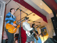 /album/a2011/p1040286-png/